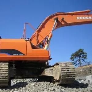 Экскаватор гусеничный Doosan DX300LCV