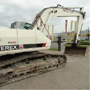 Terex TC240LC- гусеничный экскаватор