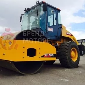 продам каток дорожный XCMG XS142J