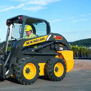 Мини-погрузчик New Holland L218. Гарантия. 