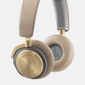 Продам наушники Beoplay.