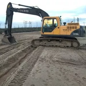 Гусеничный экскаватор Volvo EC210BLC