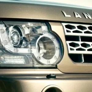 Оптика Land Rover в ассортименте. 