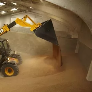 Погрузчик телескопический JCB