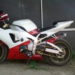 Продам YAMAHA YZF R-1  