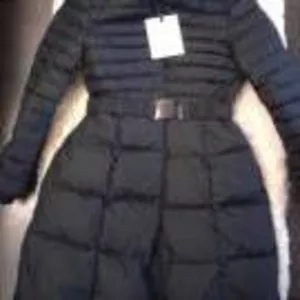 Продам новый пуховик MONCLER 